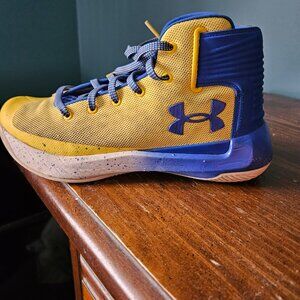 Under Armour Wardell Steph Curry Basketball Shoes Size 6Y Blue & Yellow